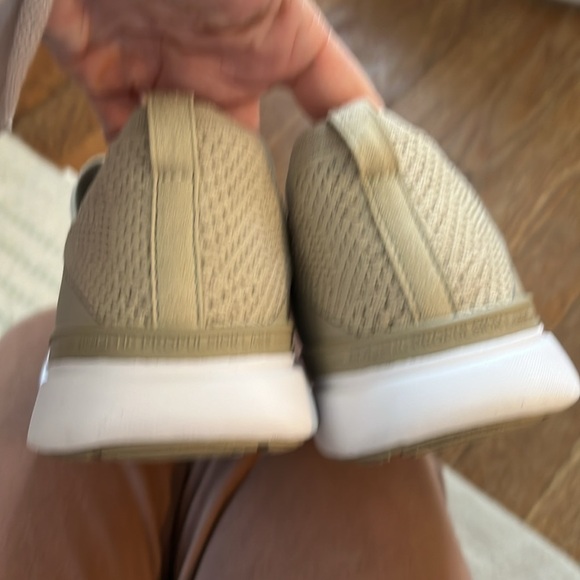 Athletic Propulsion Labs Techbloom Bliss  Slip-On Trainers - Picture 5 of 5